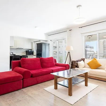 Sunny & Stylish Centre Living Апартаменты Никосия